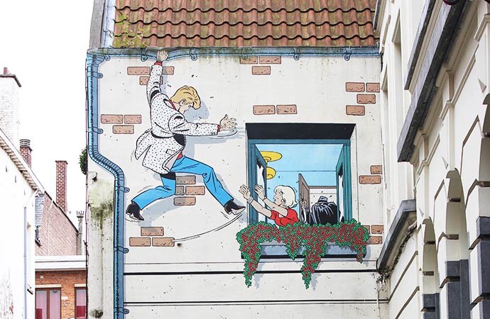 image-mur-peint-BD-Bruxelles classes sans frontières Côté Découvertes
