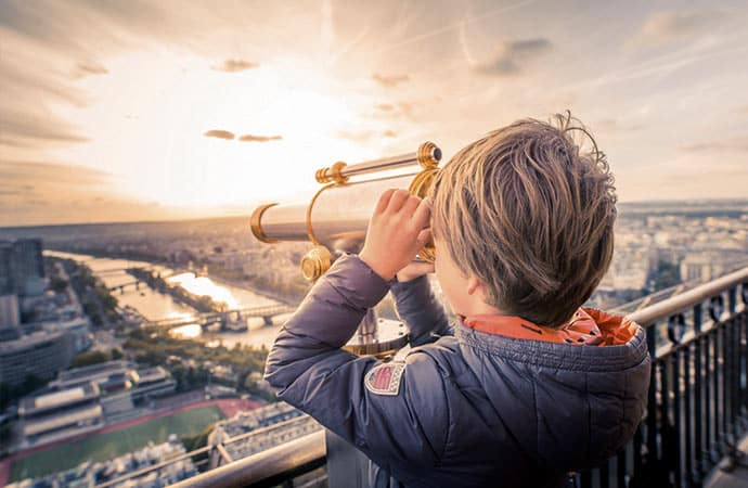 image paris-vue-ensemble classe de découverte Côté Découvertes