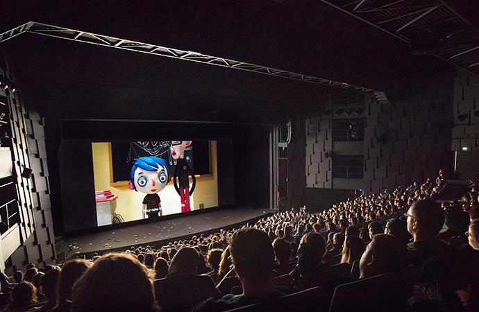 Image projection-film-festival-animatio classe découverte Côté Découvertes