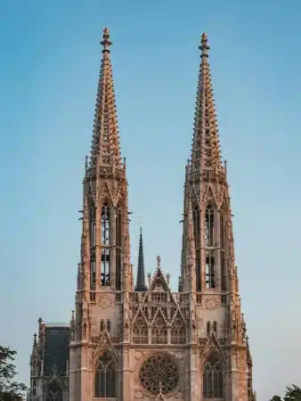 Architecture d'une église en Autriche