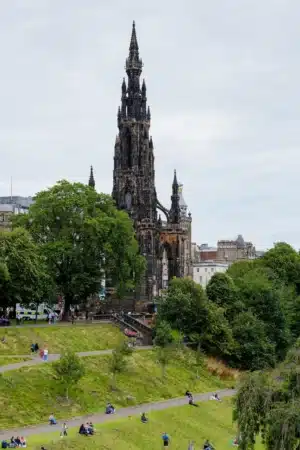 parc et monument historique à Edimbourg