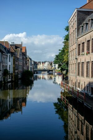 vue sur le canal de gant dans la ville