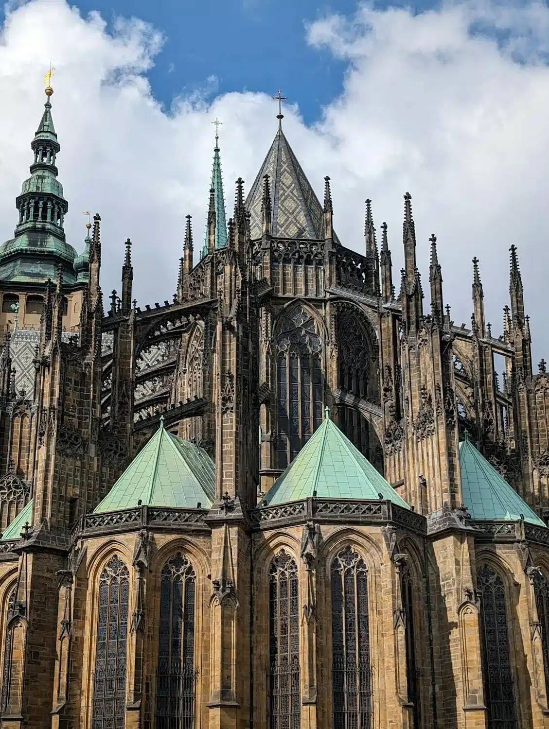 cathédrale de Prague pendant un voyage scolaire